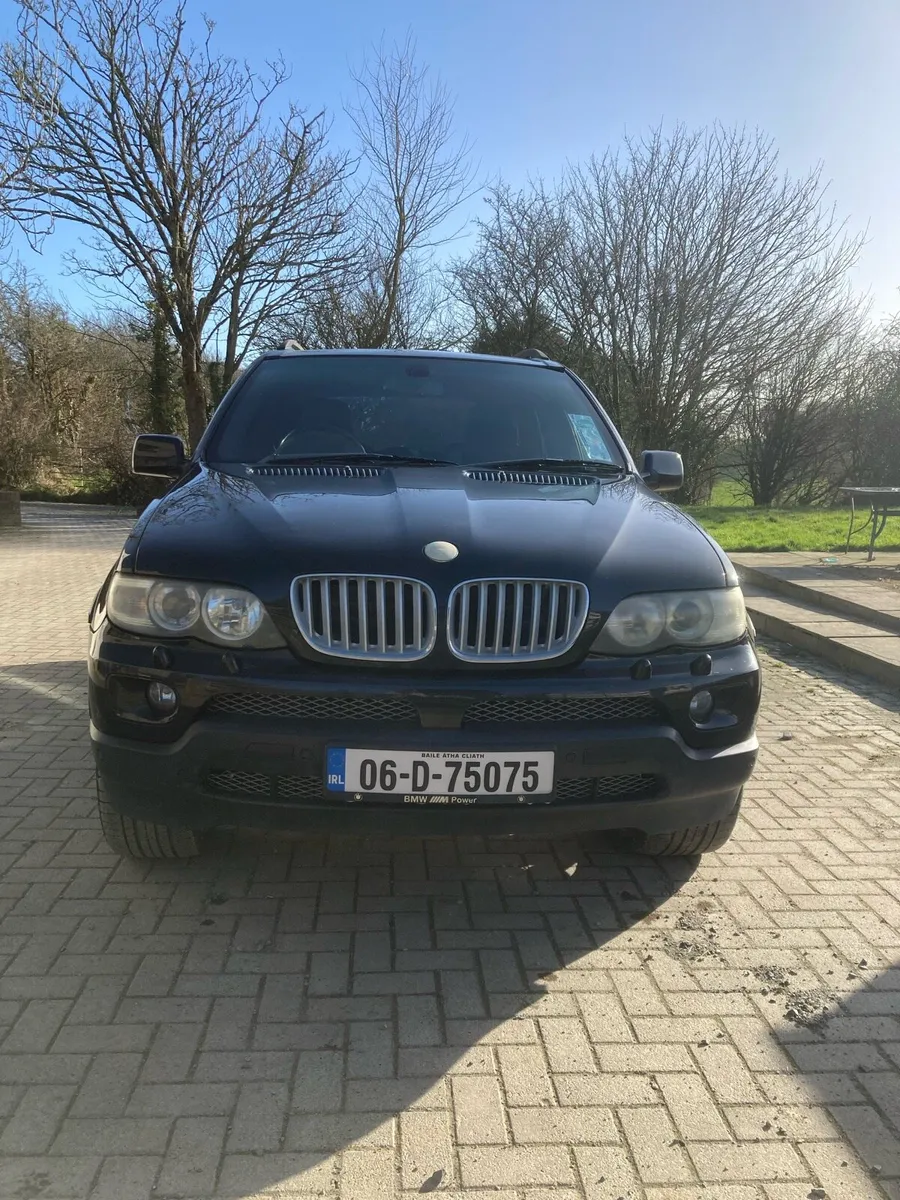 Bmw x5 - Image 1