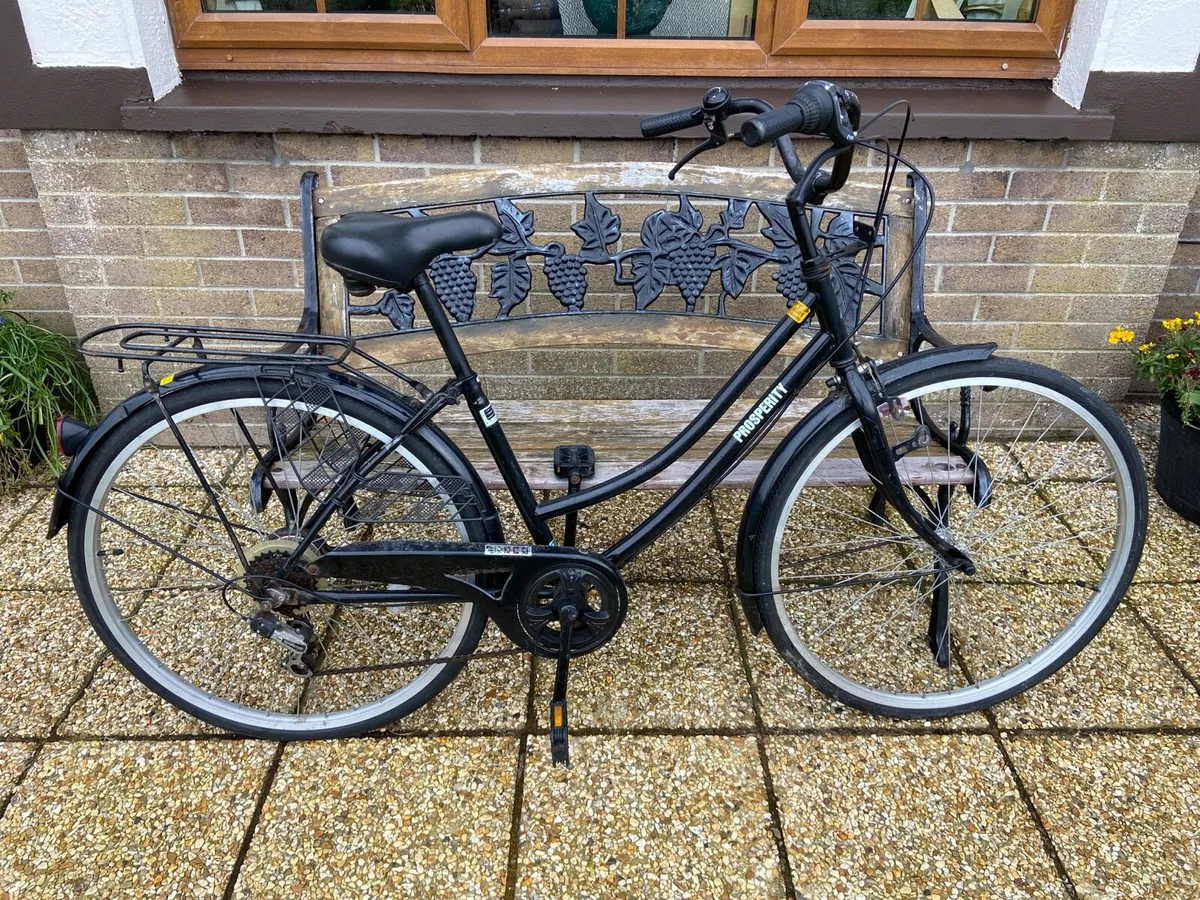 Lady’s. Bicycle - Image 1