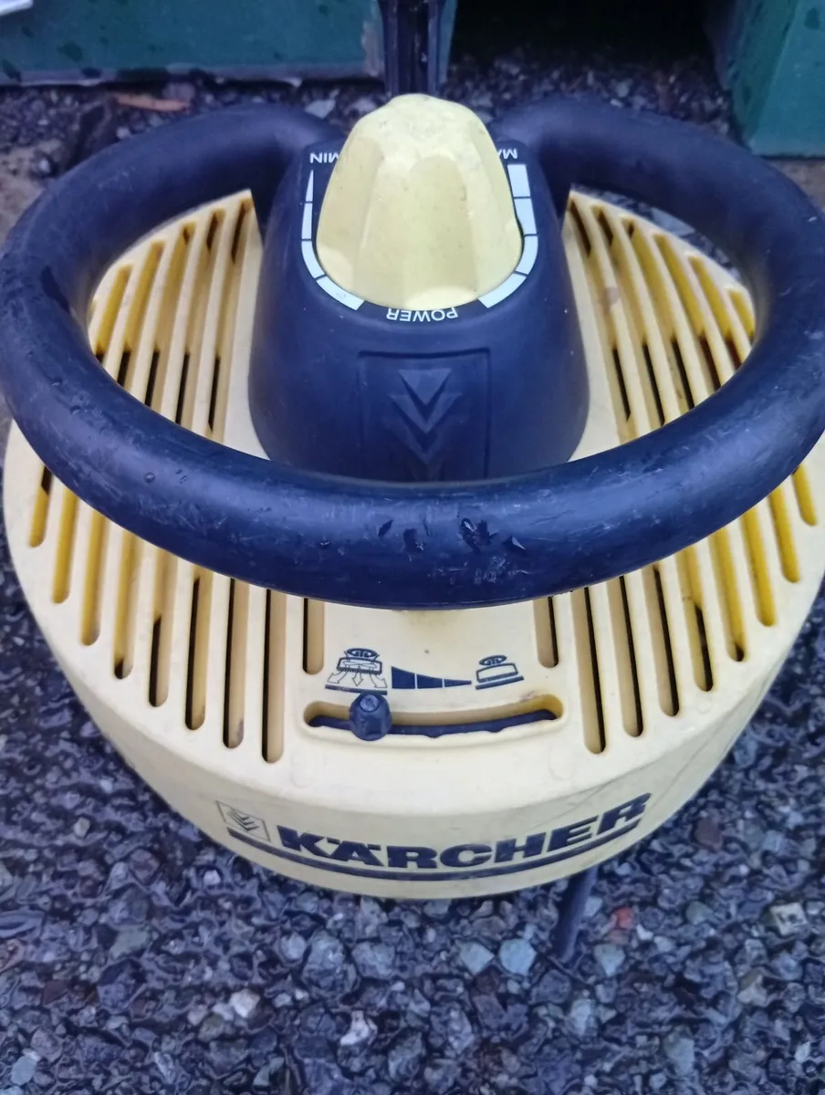 Karcher T-Racer Patio Surface Decking Attachment - Image 1
