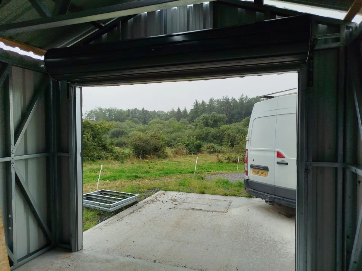 roller  door  anthracite,  2nd  as  new - Image 1