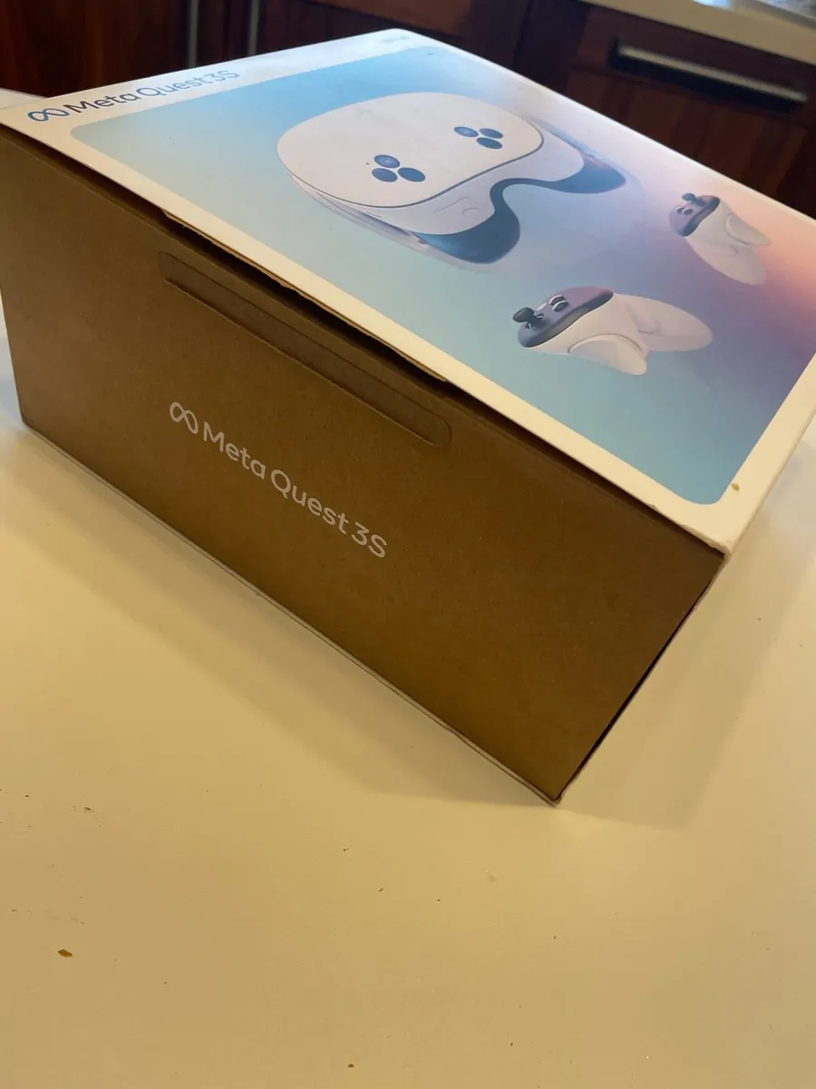 Meta quest 3s - Image 2