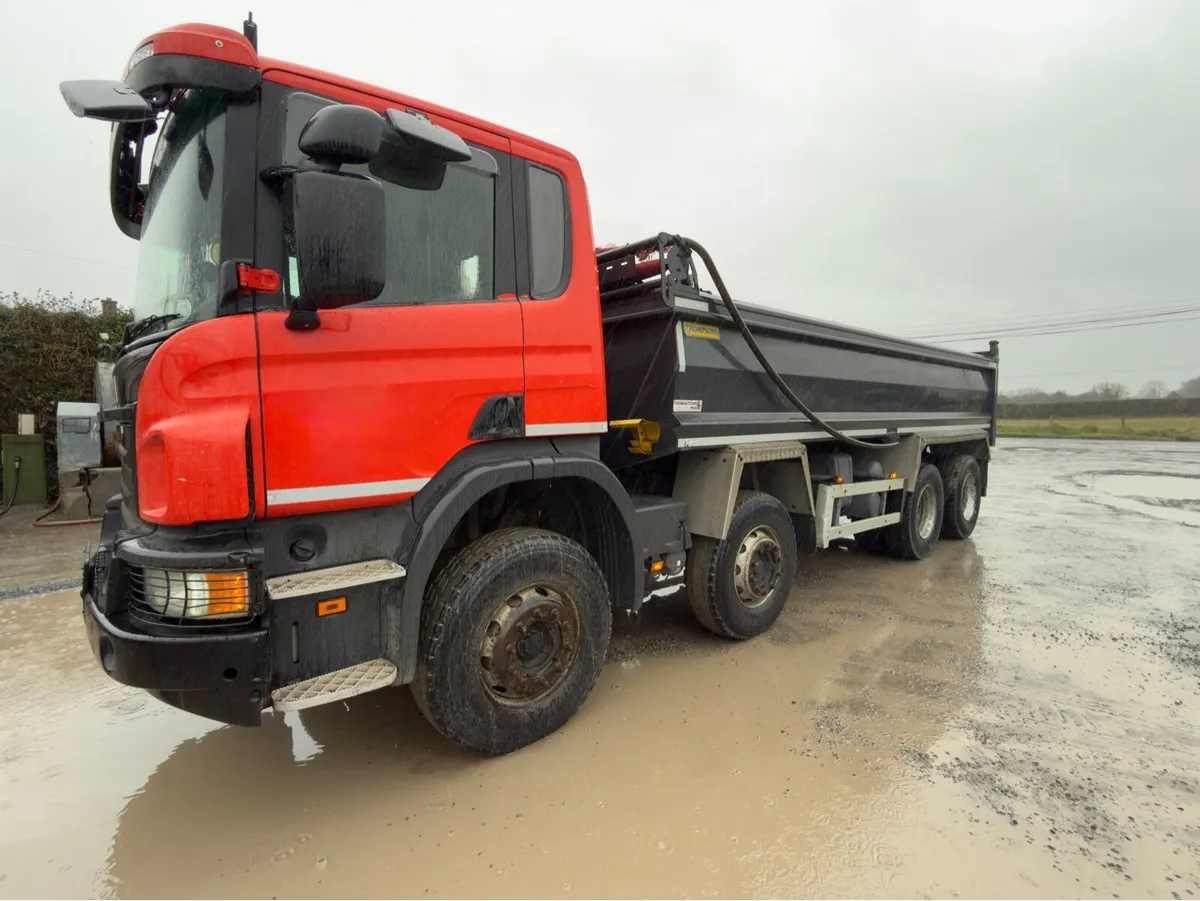 2016 Scania P410 8*4 Tipper For Sale - Image 2