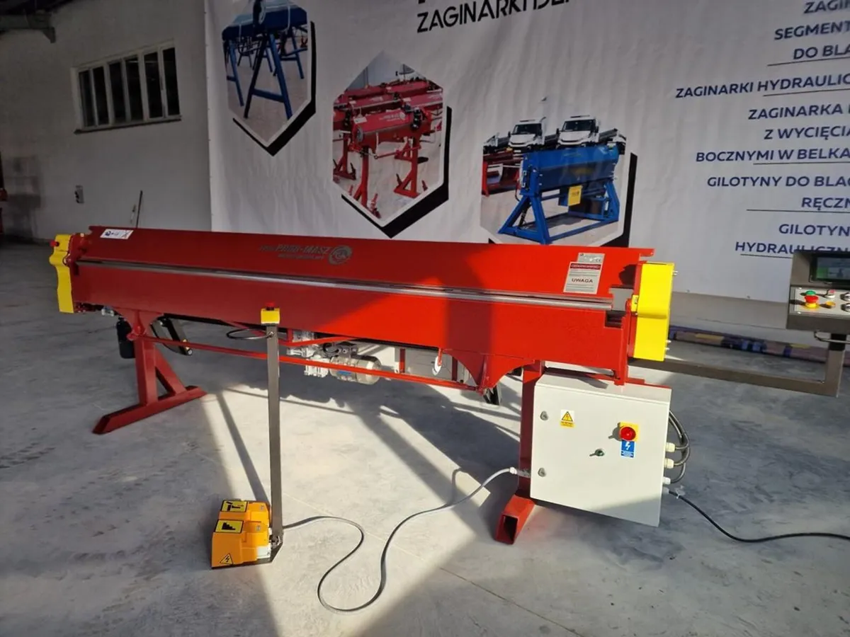 electric sheet metal folder 3m with foot control - Image 1