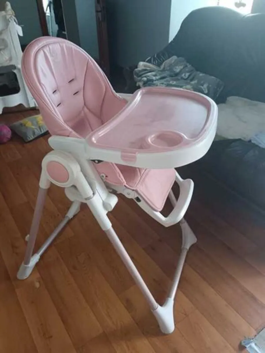 High chair- Nup Nup