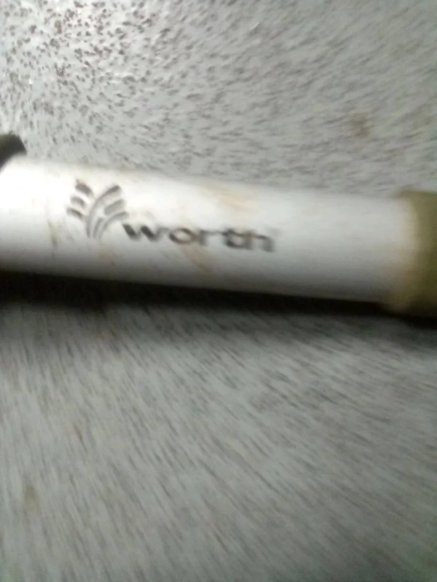 HEDGE. CLIPPERS. AND.  THERMAL.  HAT - Image 4