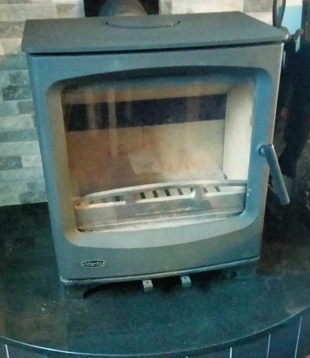 Stove - Image 2