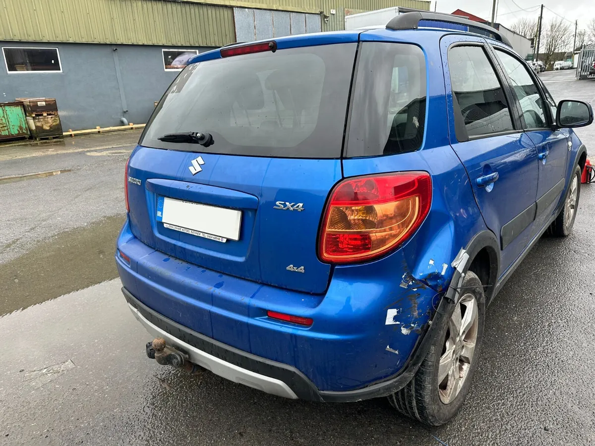 13 SUZUKI SX4  AWD 2.0 D (D20AA) FOR BREAKING - Image 4