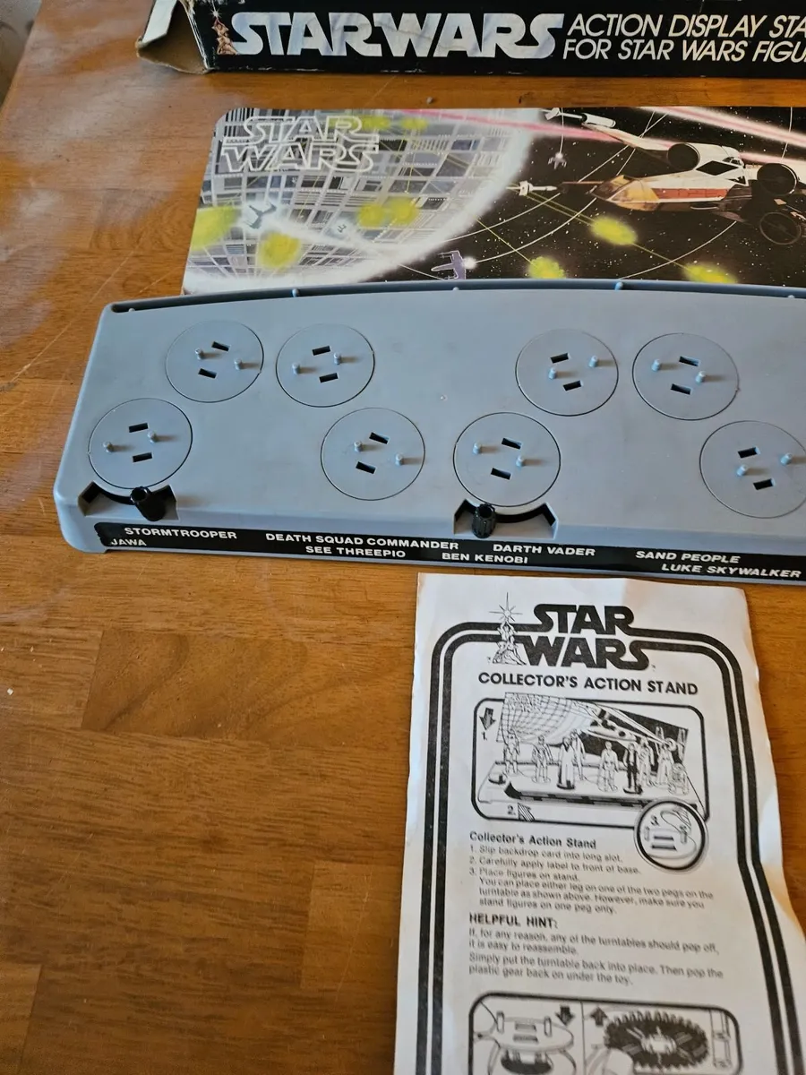 Vintage Star Wars Action Display Stand - Image 4