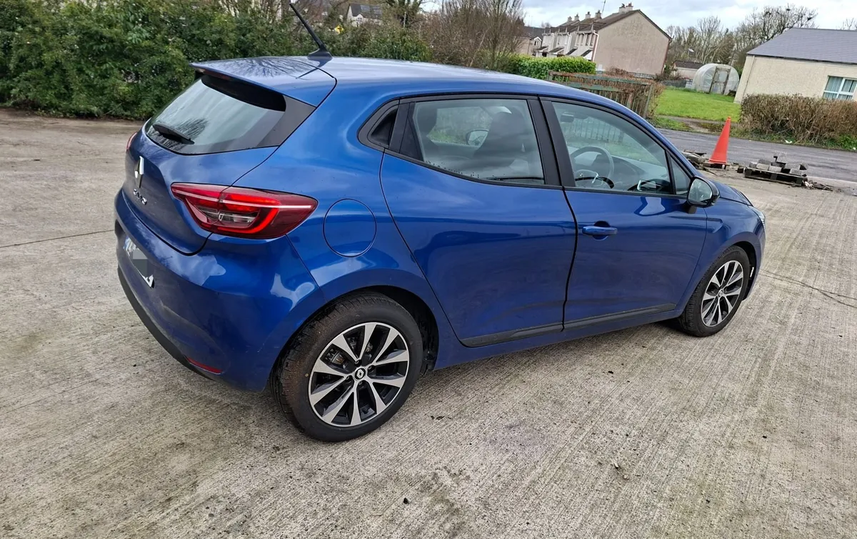 Renault clio - Image 3