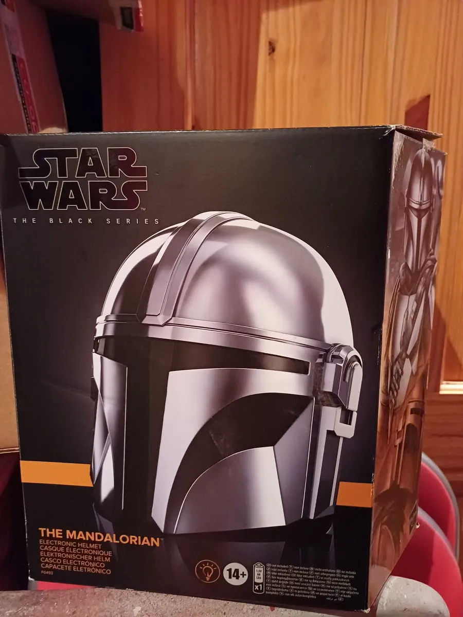 Star Wars /Mandolorian Helmet - Image 1