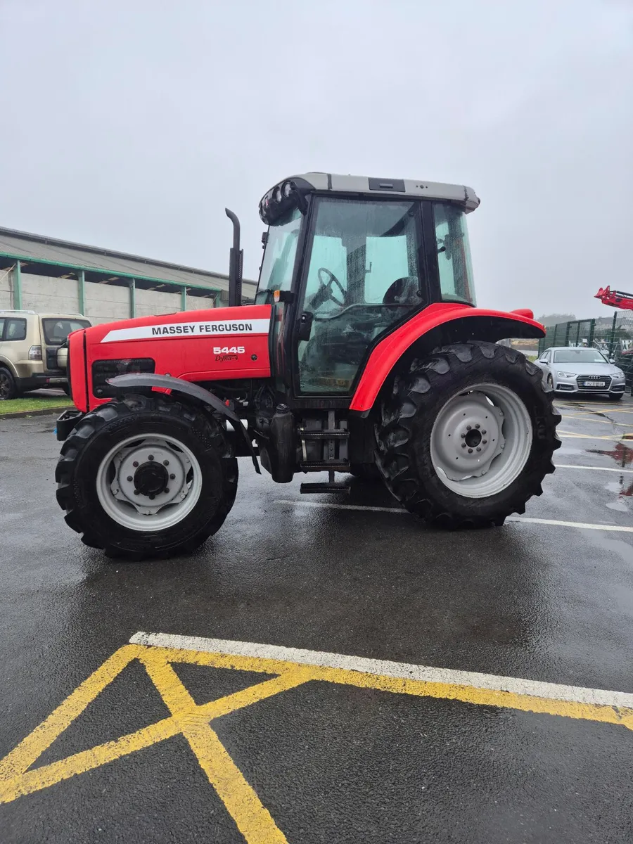 MASSEY FERGUSON - Image 1