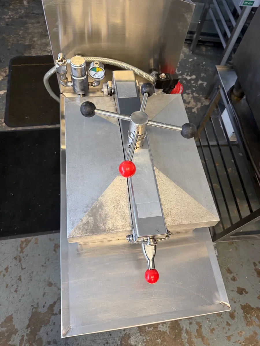 Henny penny pressure fryer - Image 3