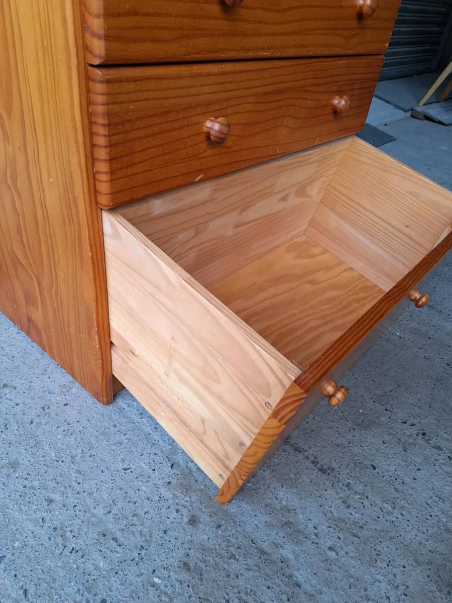 Solid Pine Chest of Drawers (DELIVERY) - Image 4