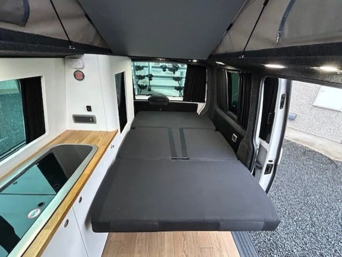 2023 VOLKSWAGEN T30 HIGHLINE TRANSPORTER CAMPERVAN - Image 2