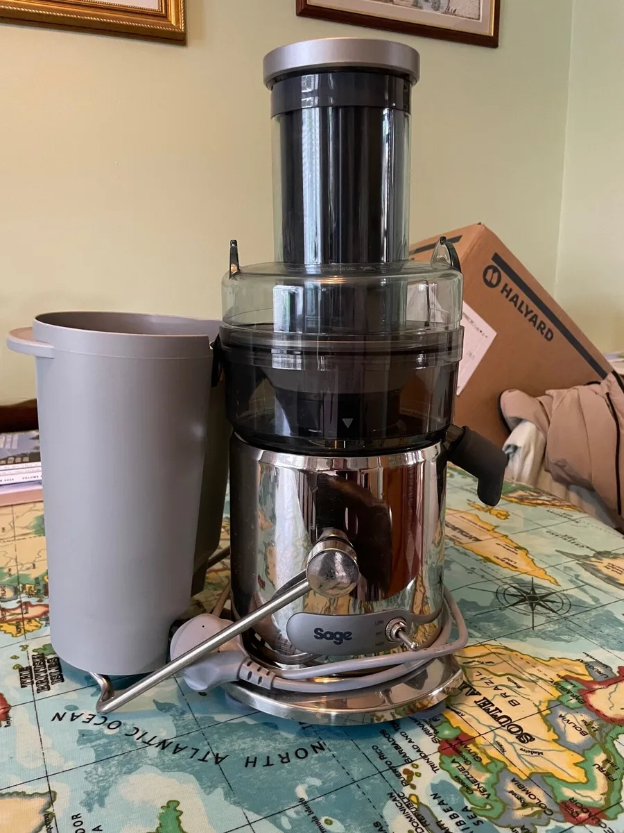 Sage Slow Juicer - Image 1