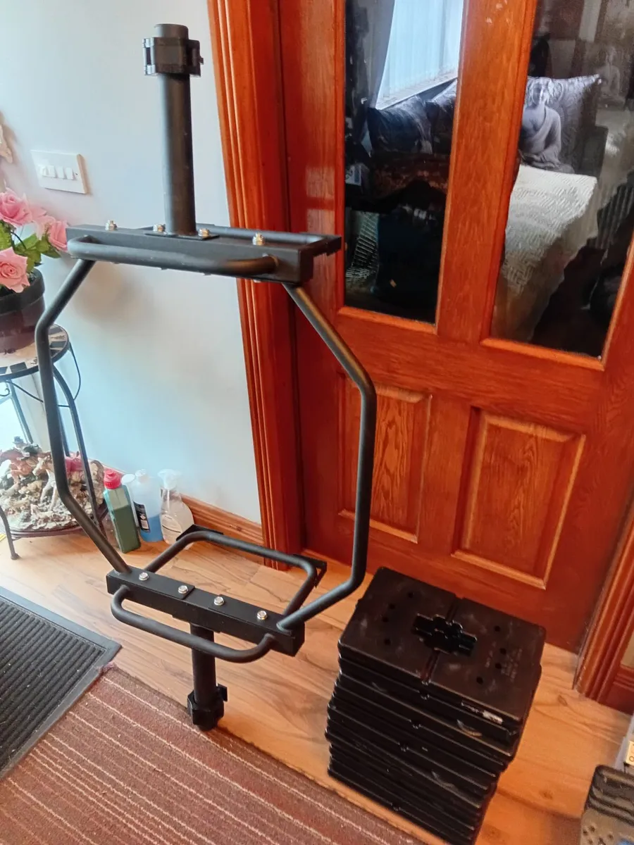 Gym equipment - Image 1