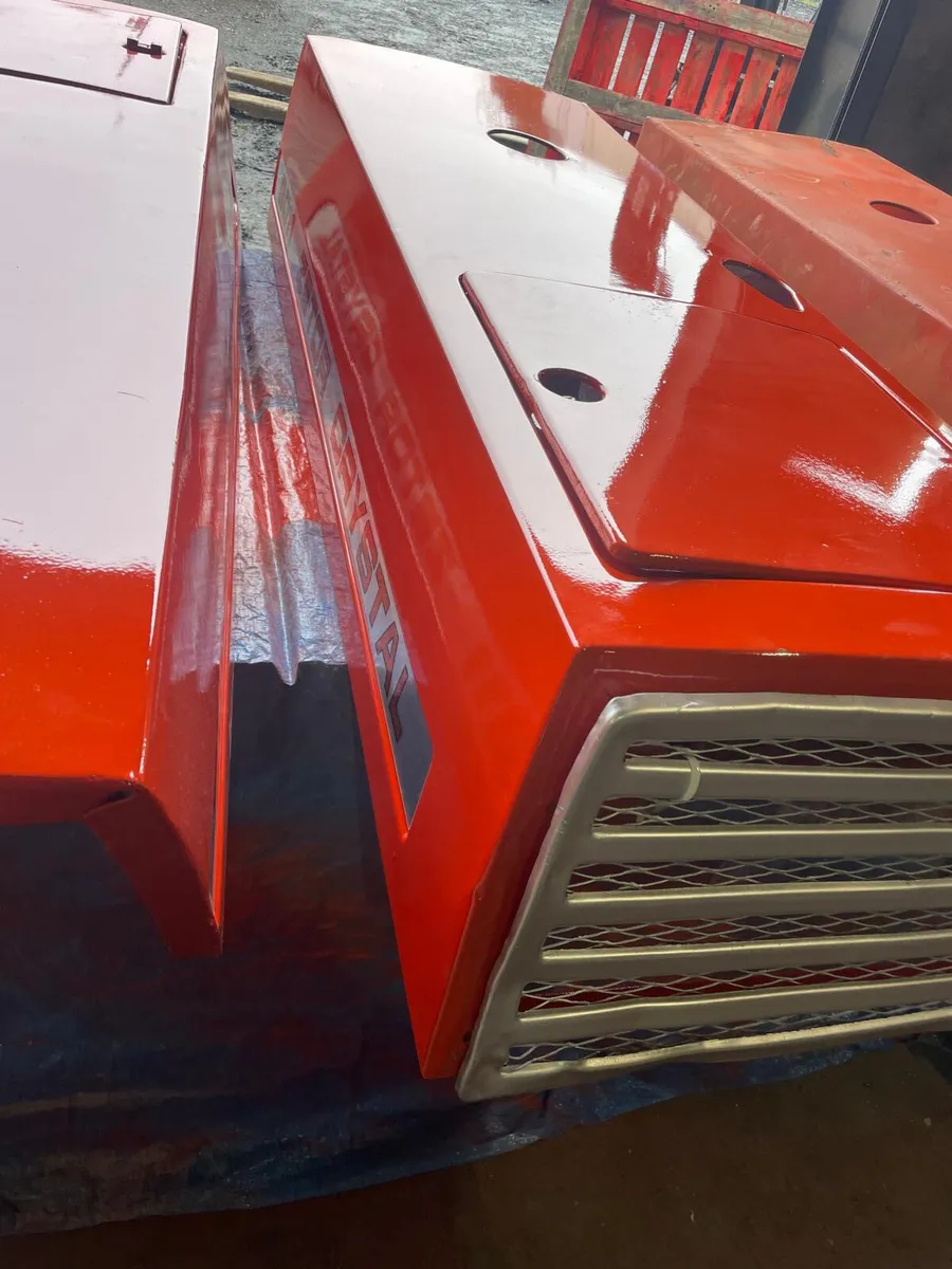 Zetor Crystal 8011/8045 Bonnets - Image 4