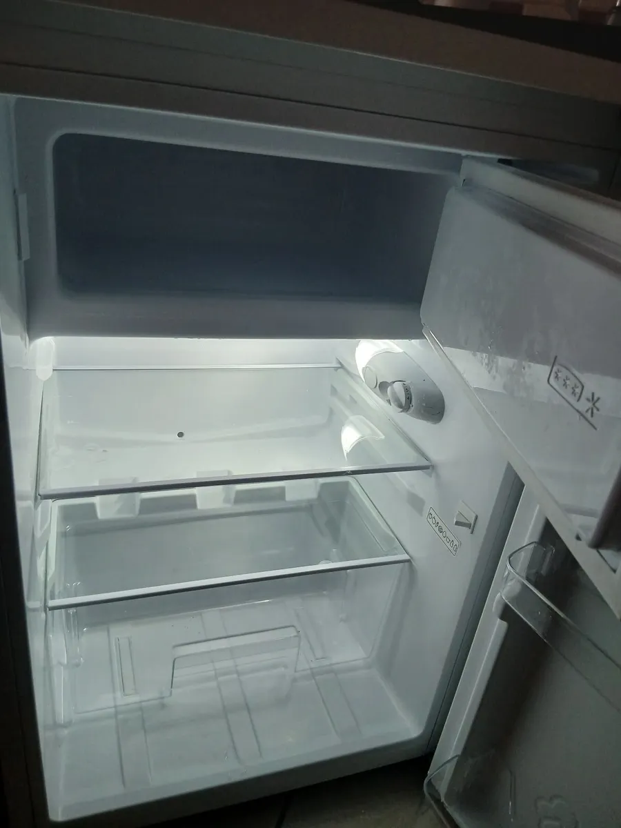 Powerpoint Undercounter  Fridge & Freezer 6 months - Image 3