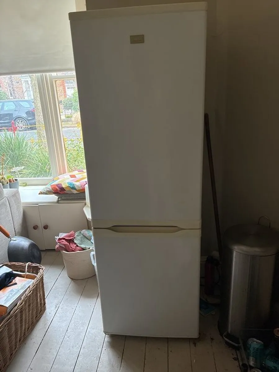 home and garden - Image 1