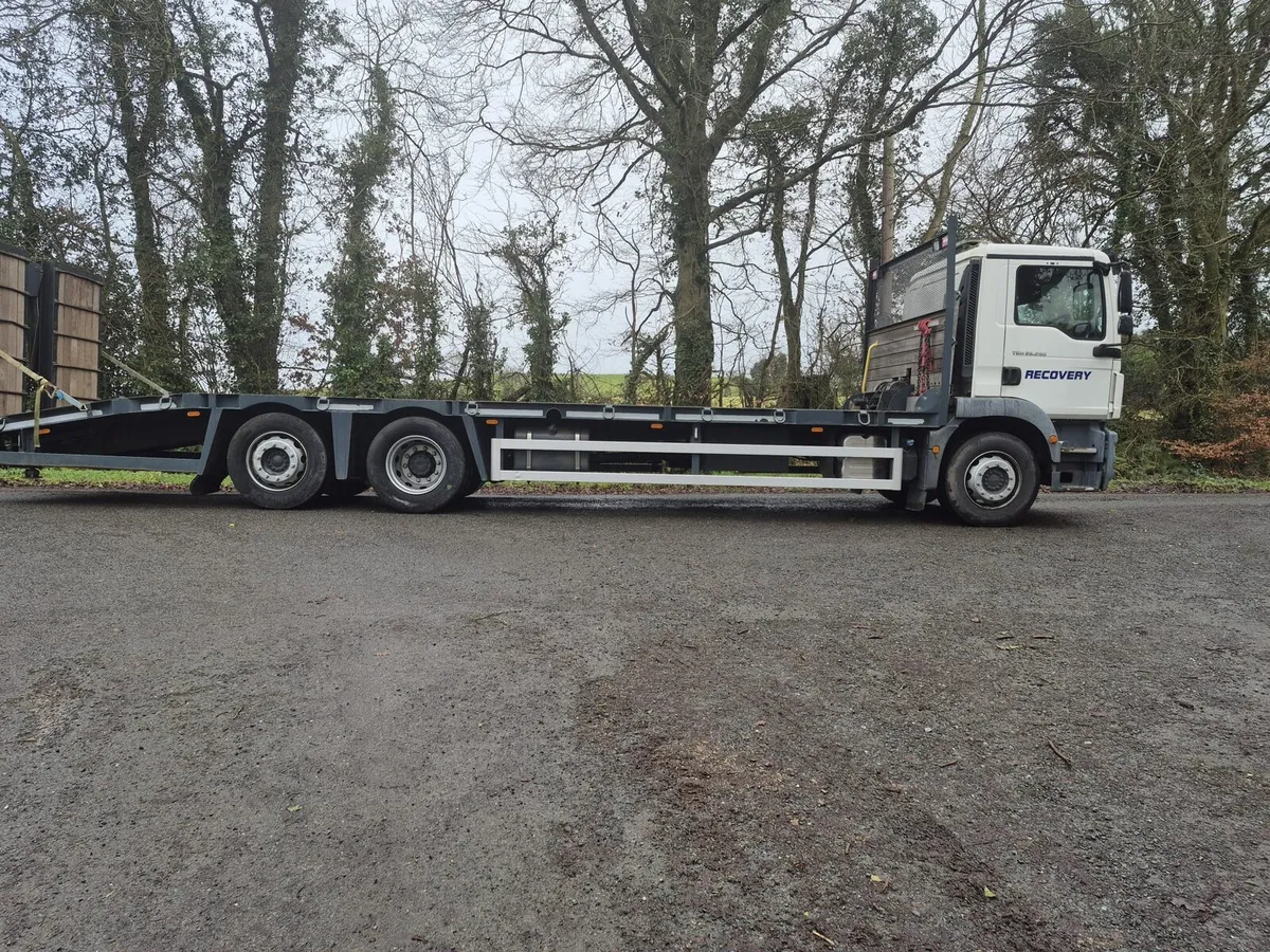 Bevertail low loader - Image 1
