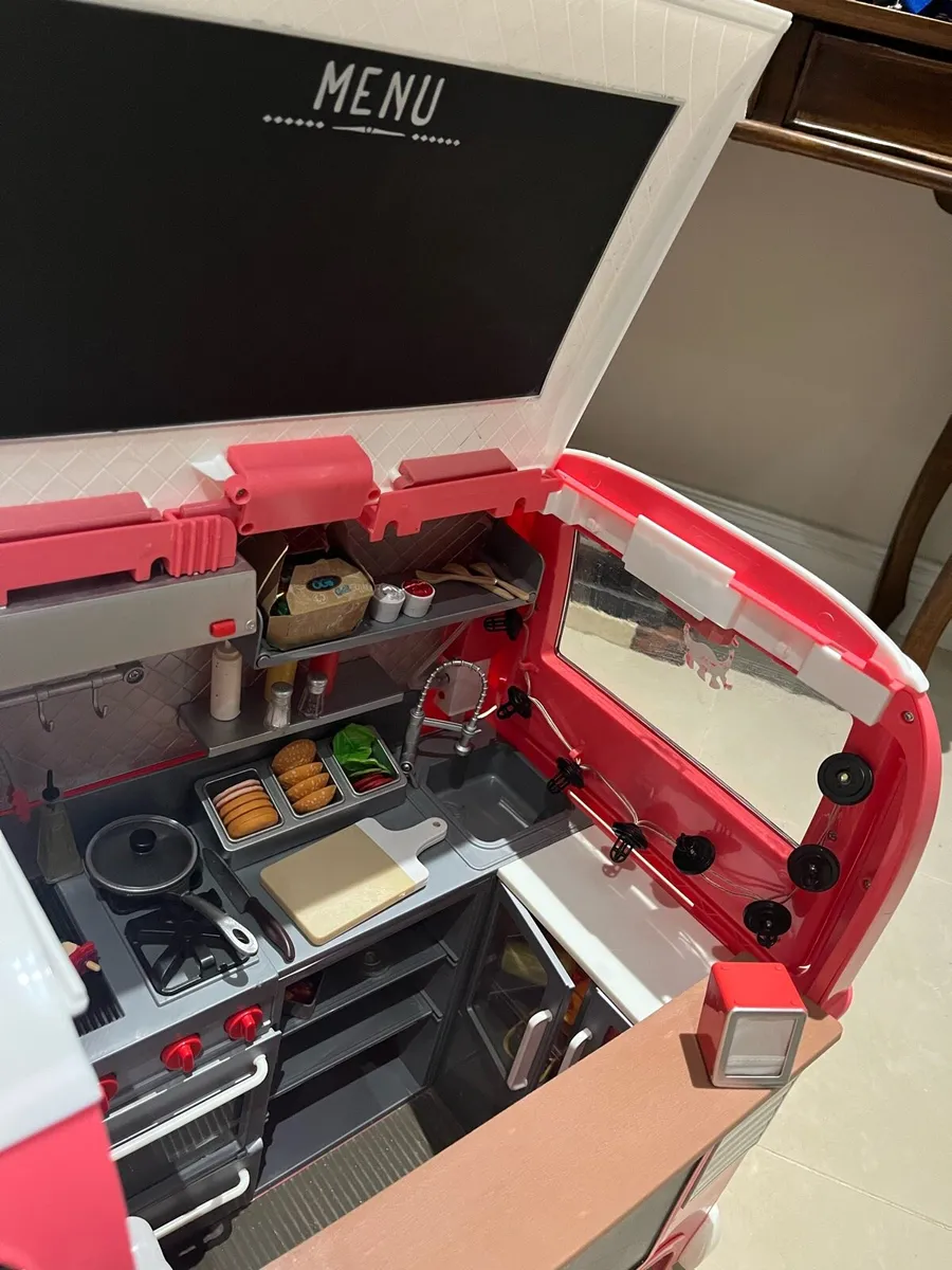 Our generation Food Truck - Image 2