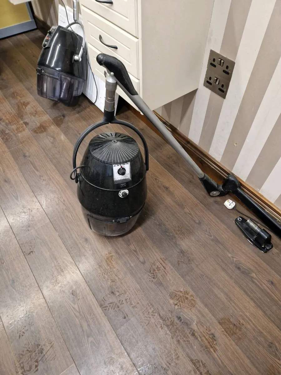 Wall mounted hair dryers - Image 3