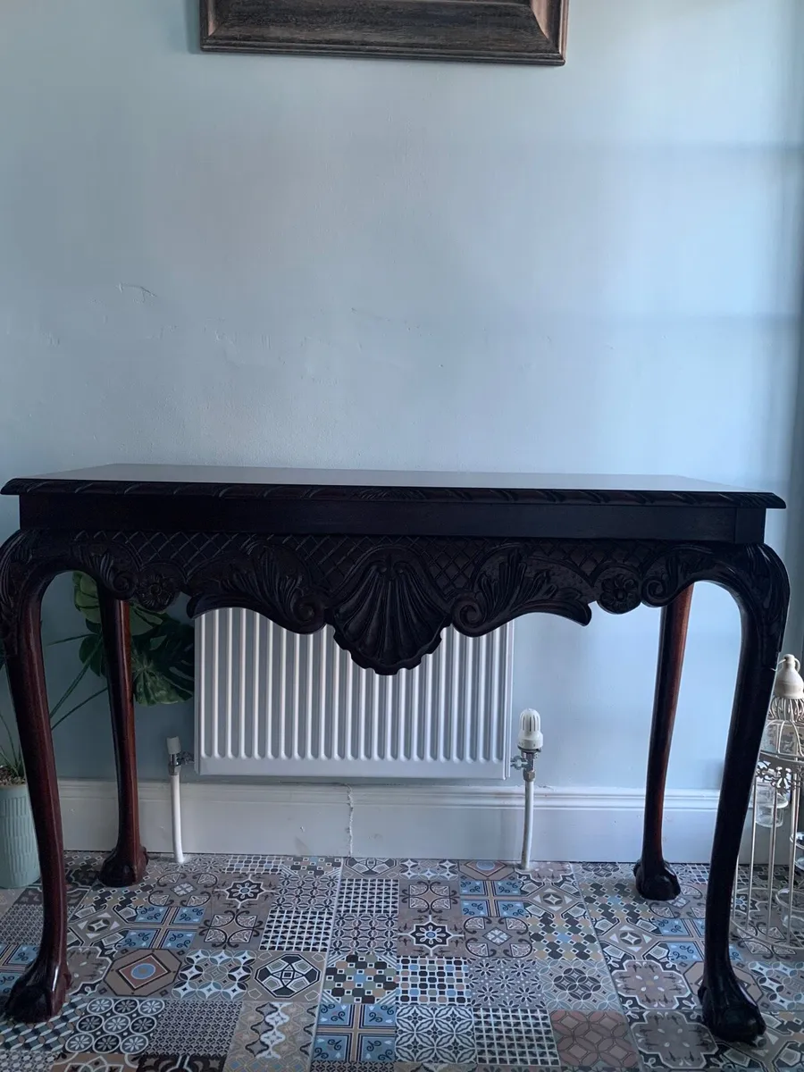 Mahogany side table - Image 1