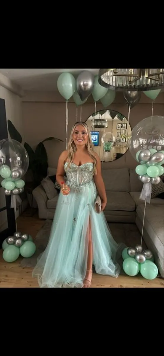 Debs dress - Image 1