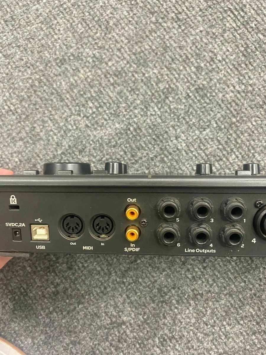 M-Audio Fast Track C600 Recording Interface - Image 3