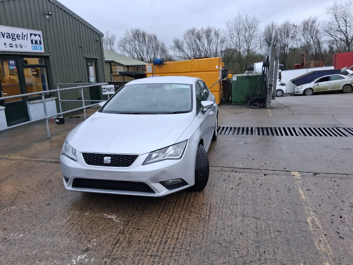 2015 SEAT LEON 1.6 clh (for parts only) - Image 1