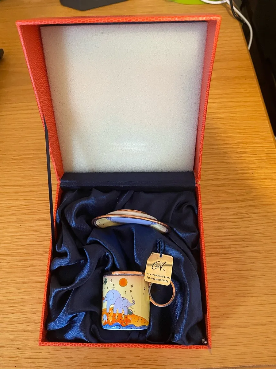 Hand painted cup and saucer - Image 2