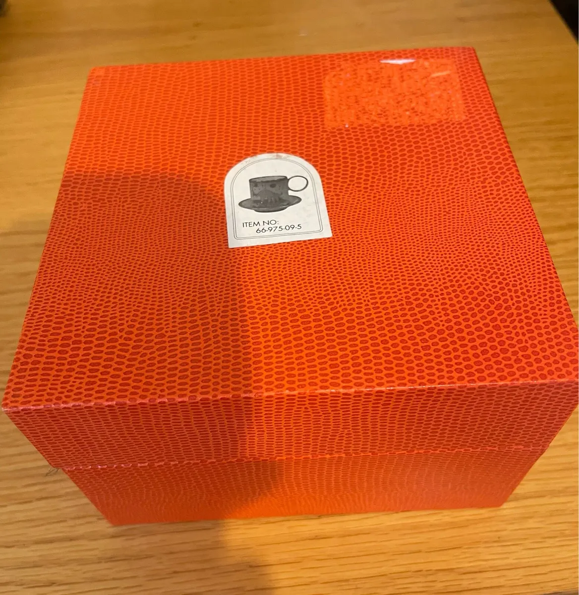 Hand painted cup and saucer - Image 3