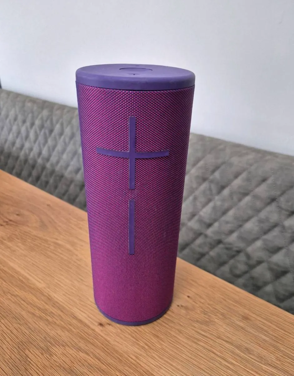 UE Megaboom 3 Bluetooth speaker - Image 1