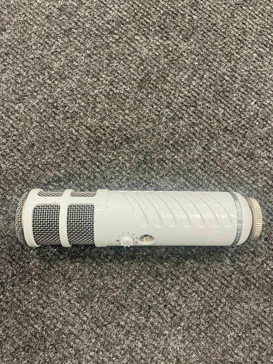 Rode Podcaster USB Microphone - Image 3
