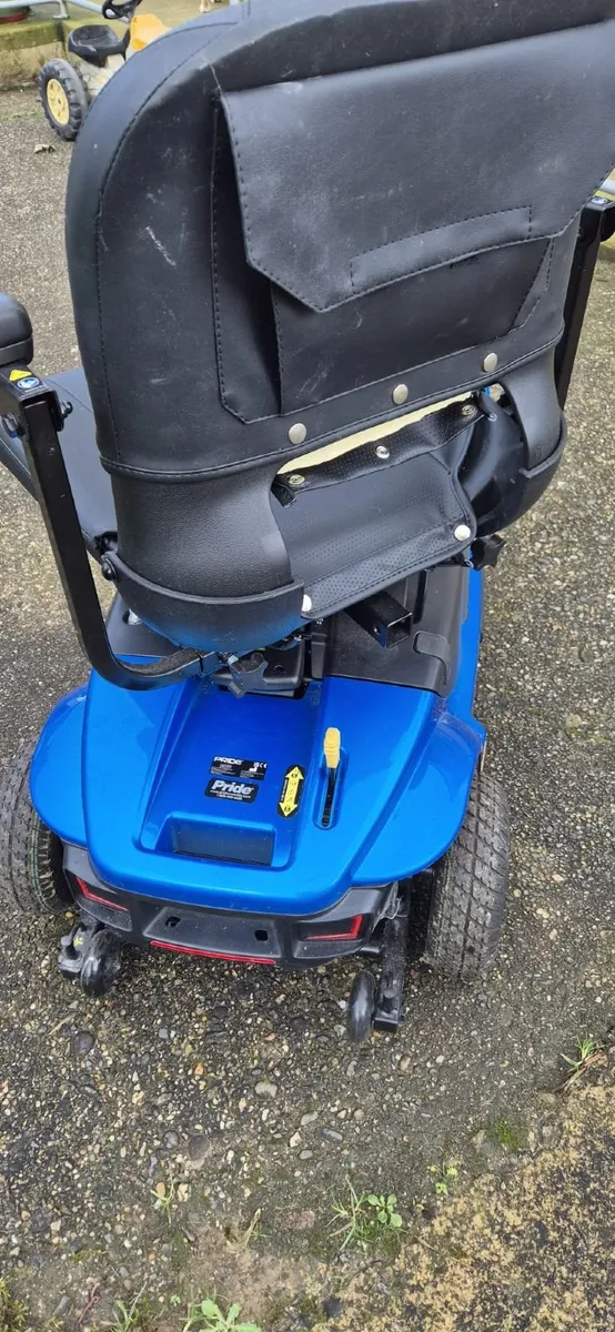 MOBILITY SCOOTER - Image 2