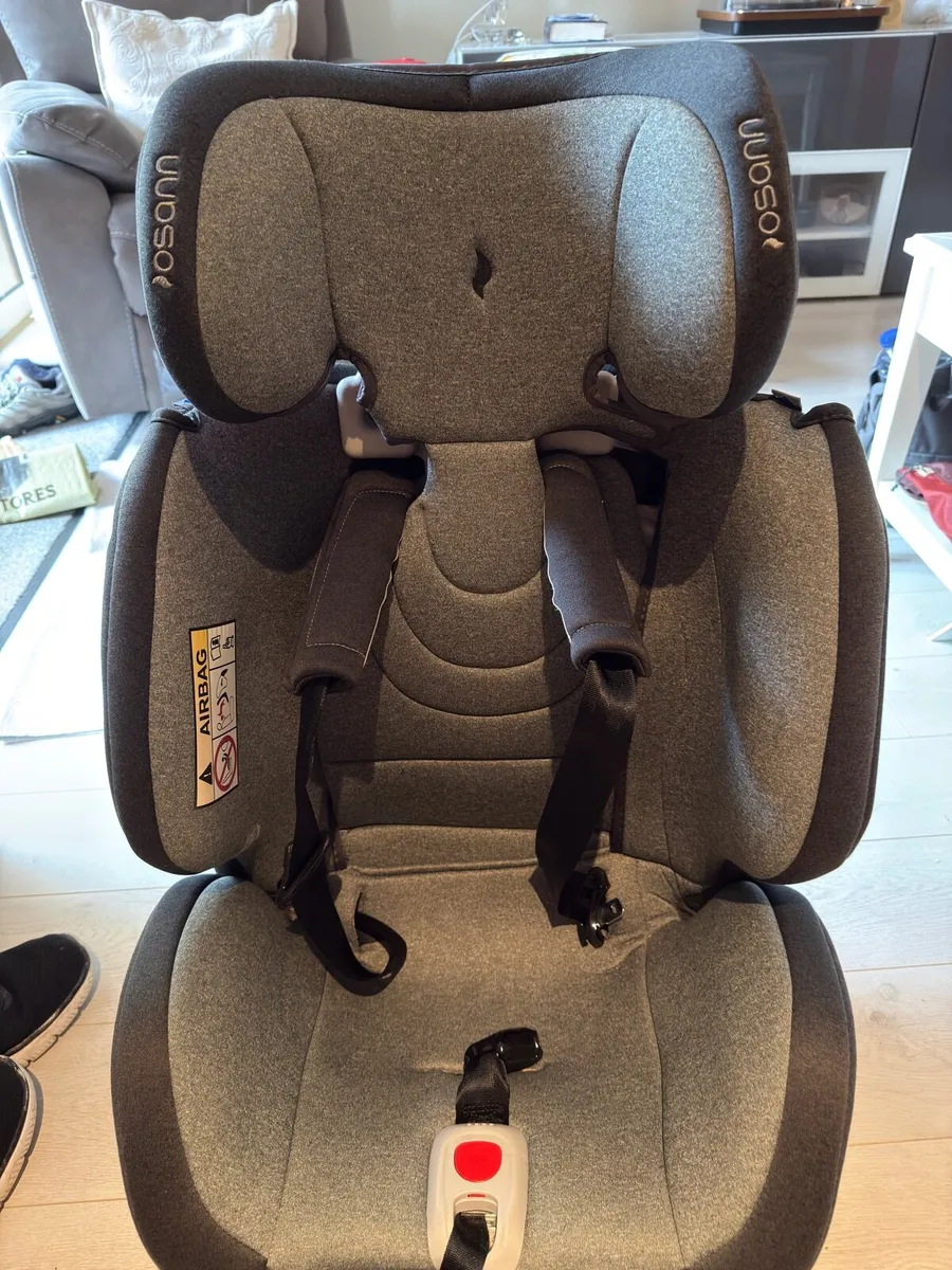 Child car seat - Image 1