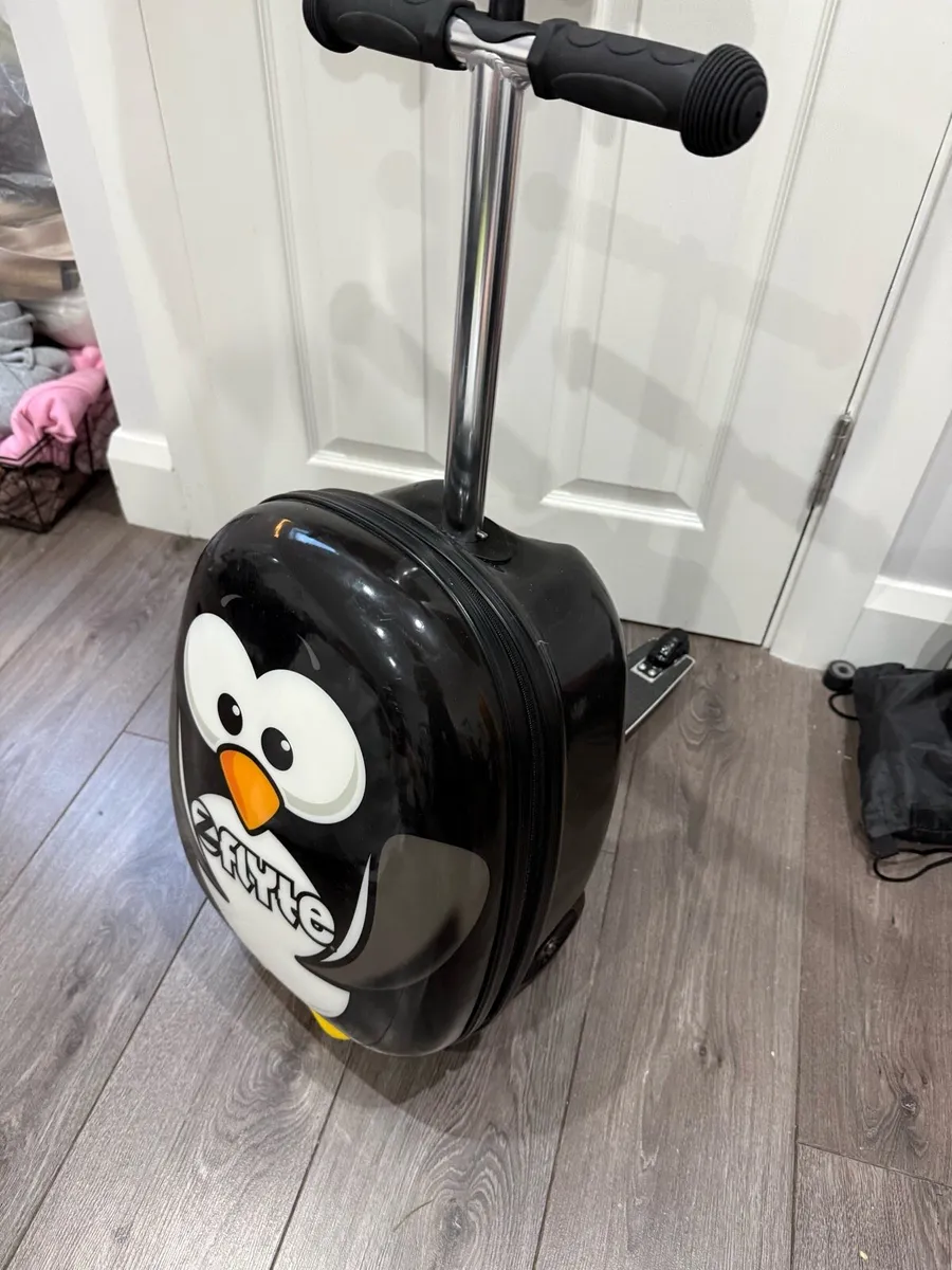 Kids suitcase - Image 2