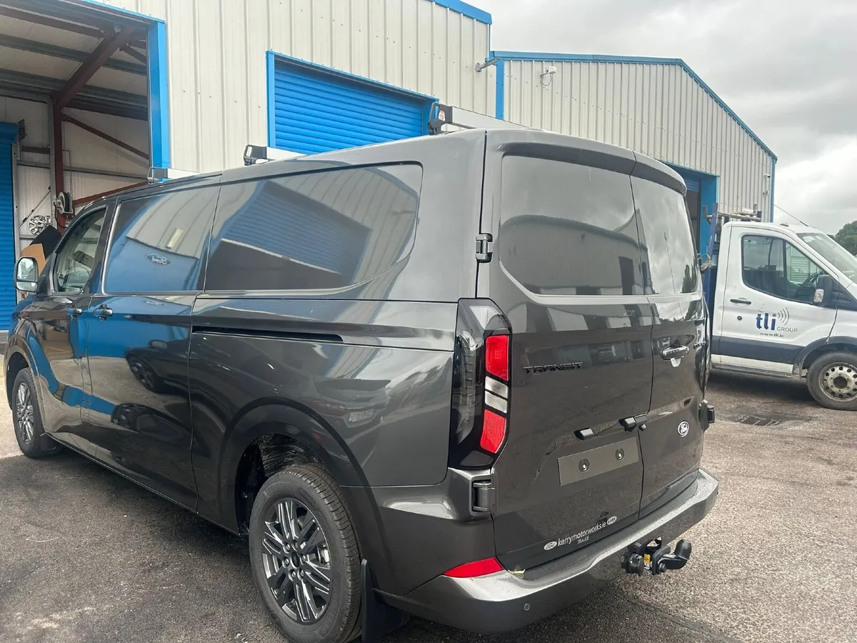 Ford Transit Custom 2024 - Image 2