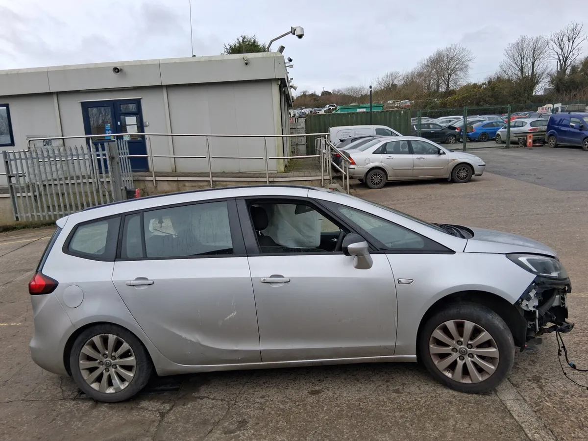 2017 OPEL ZAFIRA  1.6 CDTI  (FOR PARTS ONLY) - Image 1