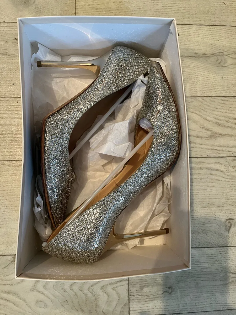 Jimmy Choo size 6 - Image 2
