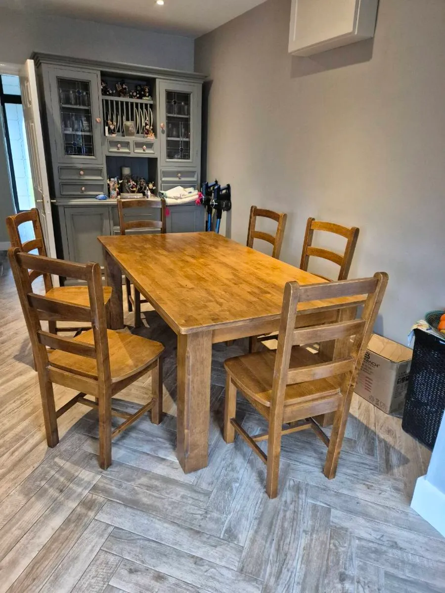 Large (6.0'x3'.3") solid table and 6 chairs - Image 2