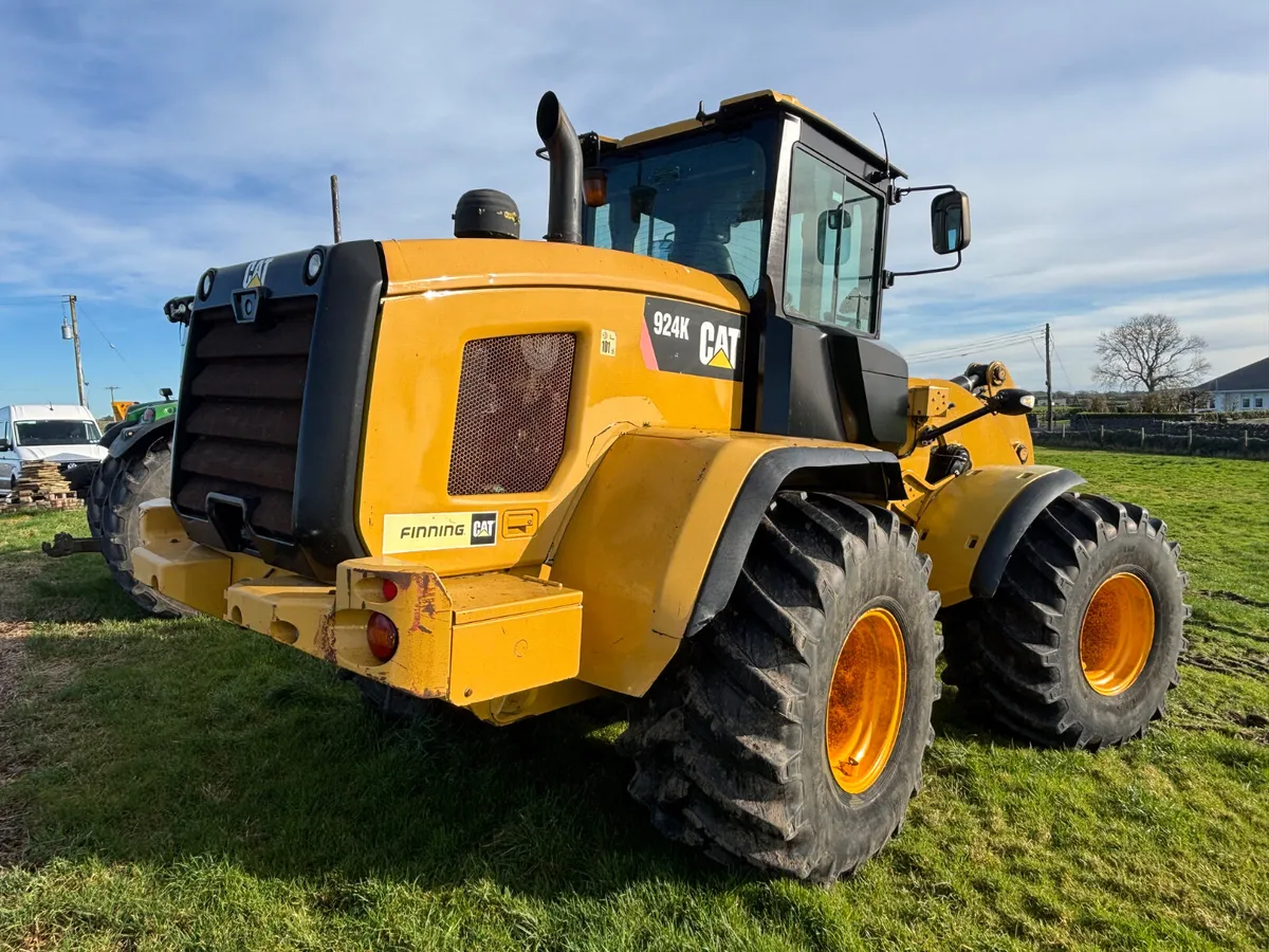Caterpillar 924K Loader  On Compaction Tyres - Image 3