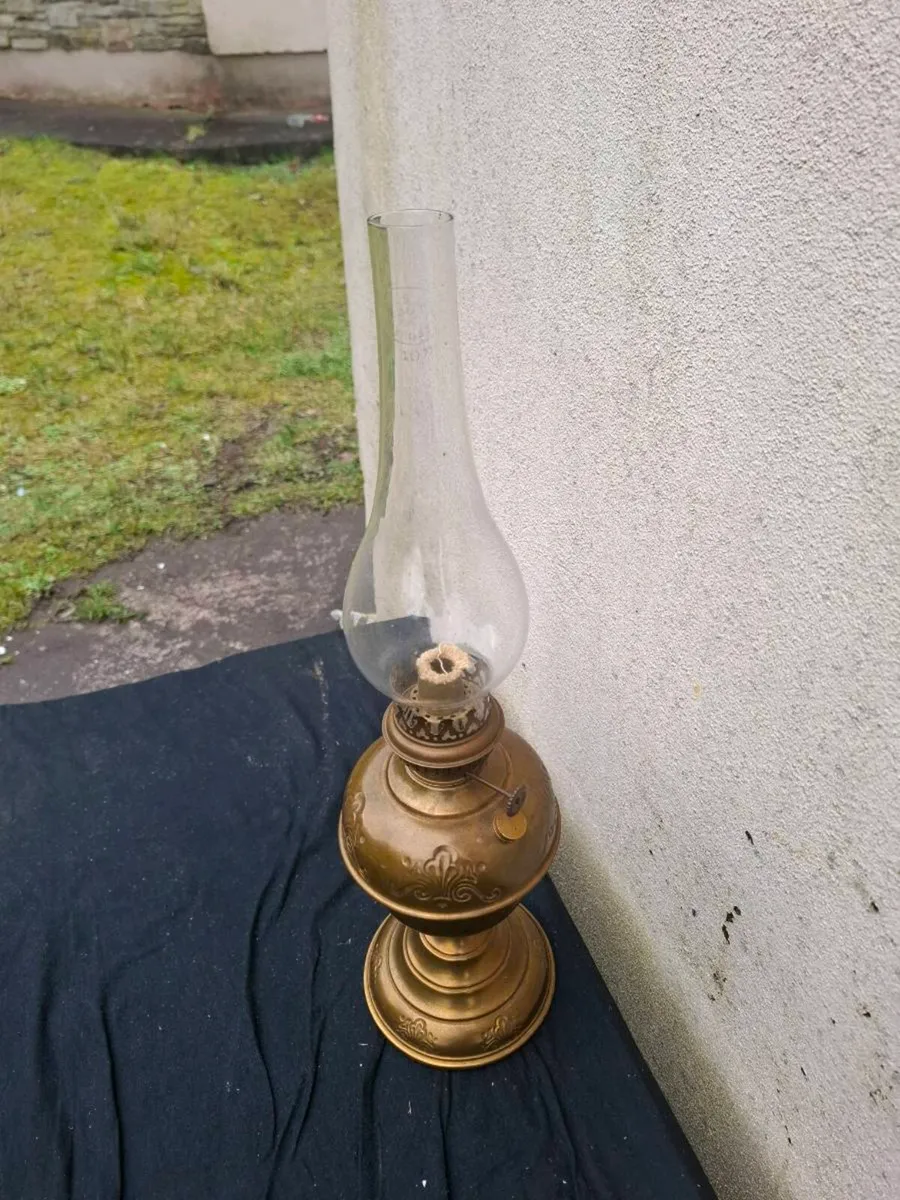 Brass oil lamp - Image 2