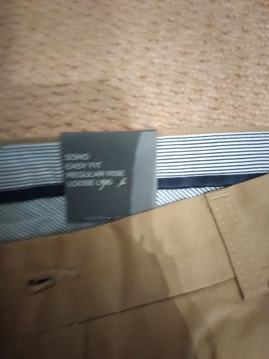 Tommy Hilfiger Chino pants Brand new - Image 4