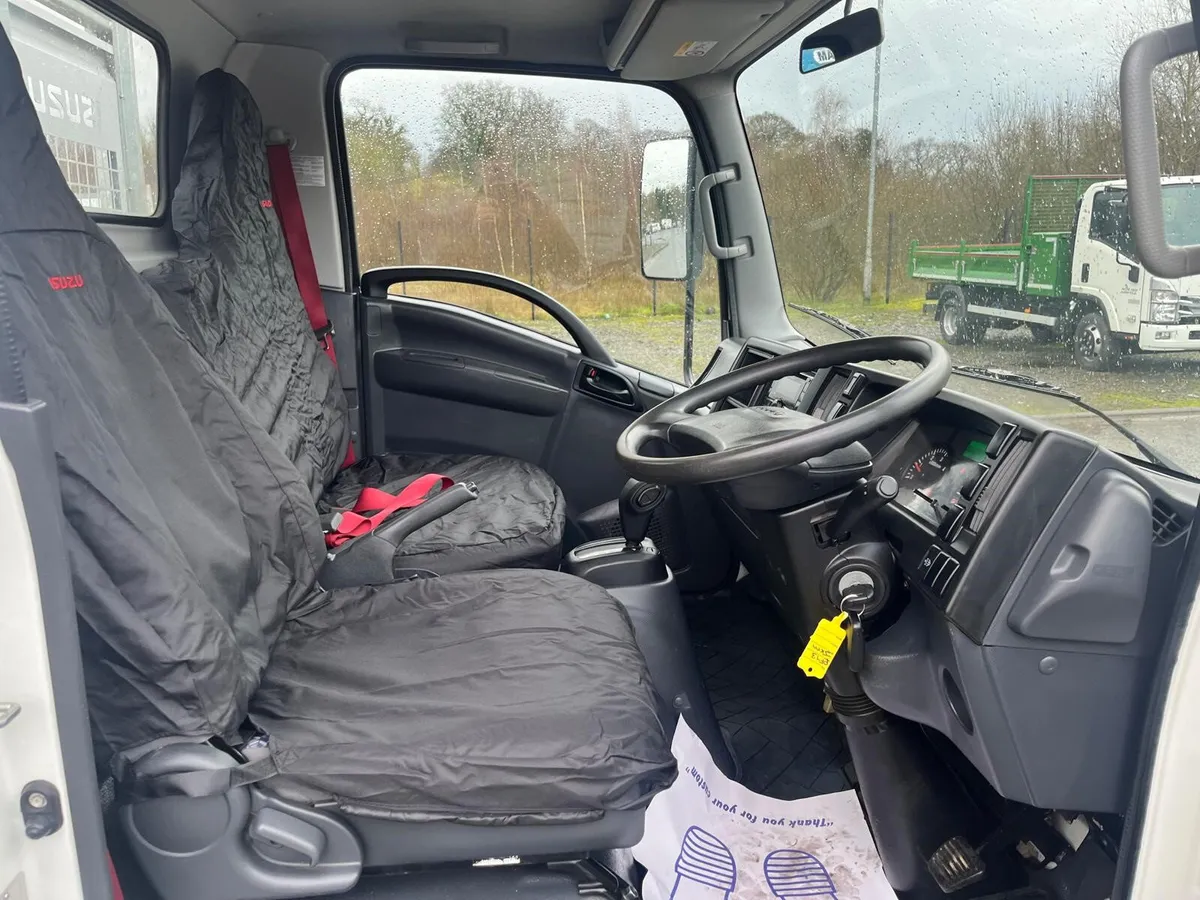 2024 3.5 Ton  Isuzu Grafter - Image 3