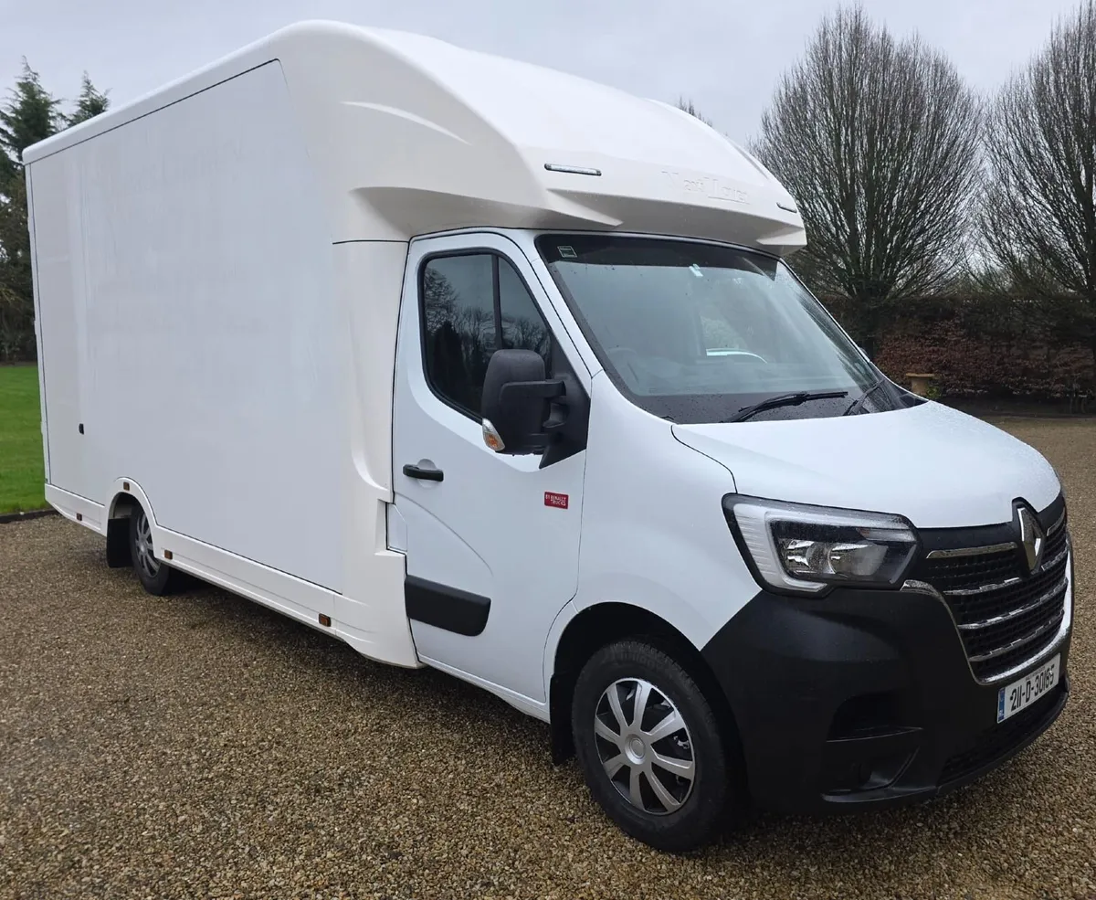 2021 Renault Master Maximover Auto VAN – 35 LWB - Image 3