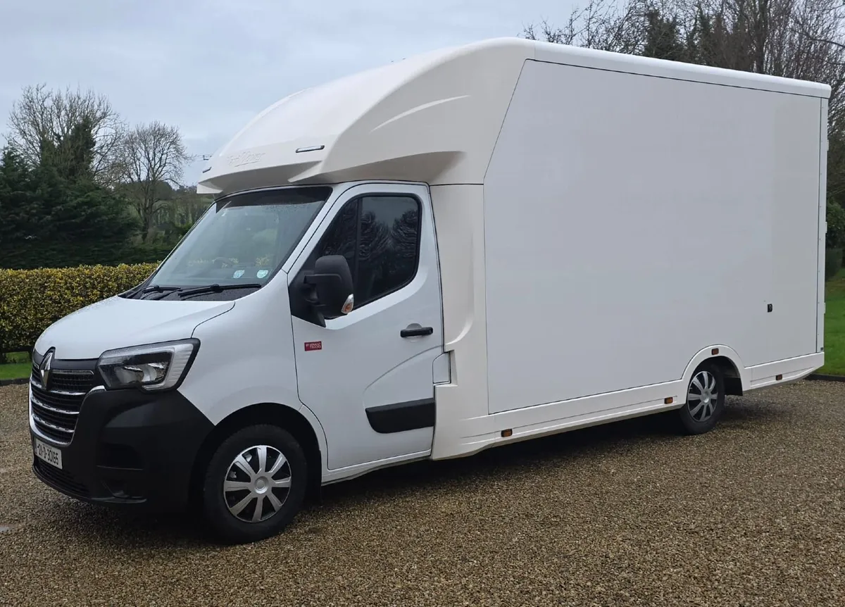 2021 Renault Master Maximover Auto VAN – 35 LWB - Image 1