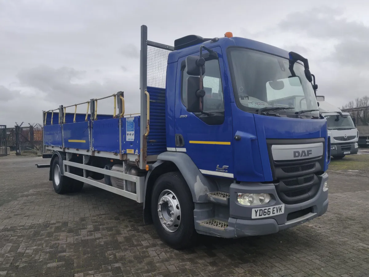 2016  DAF LF 250 EURO 6, 18 TON GROSS - Image 1