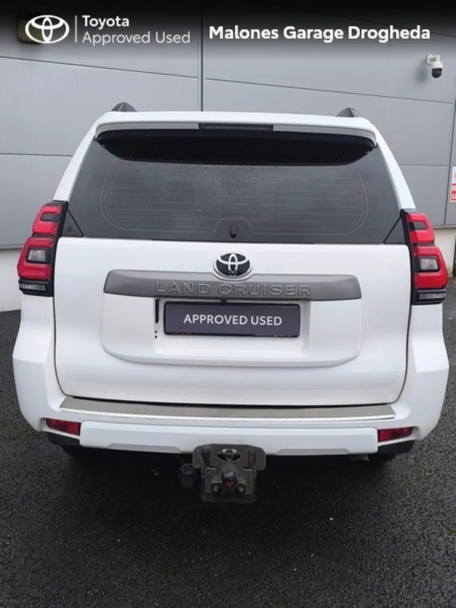 Toyota Land Cruiser 2.8 LWB *VAT* *Pristine* Call - Image 3