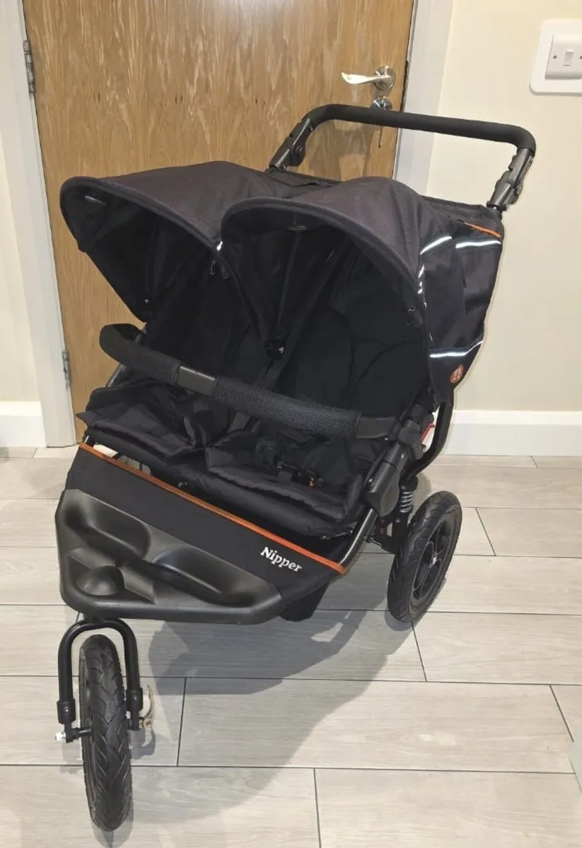 Out N About V 5 double buggy - Image 2